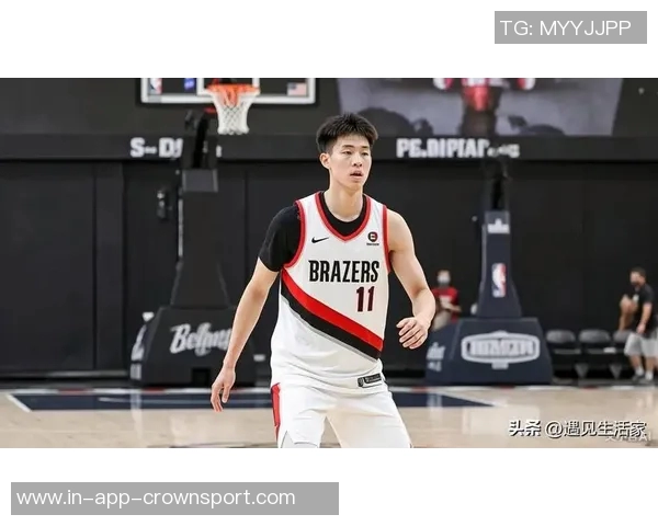 比卢普斯耐心指导杨瀚森学习与成长并重的篮球之路