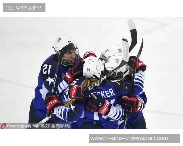 加斯佩里尼怒斥裁判遭红牌罚下球场边缘的激烈对抗引发争议